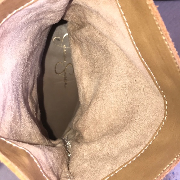 Jessica Simpson Women’s Flat Suede Boots - Picture 9 of 13